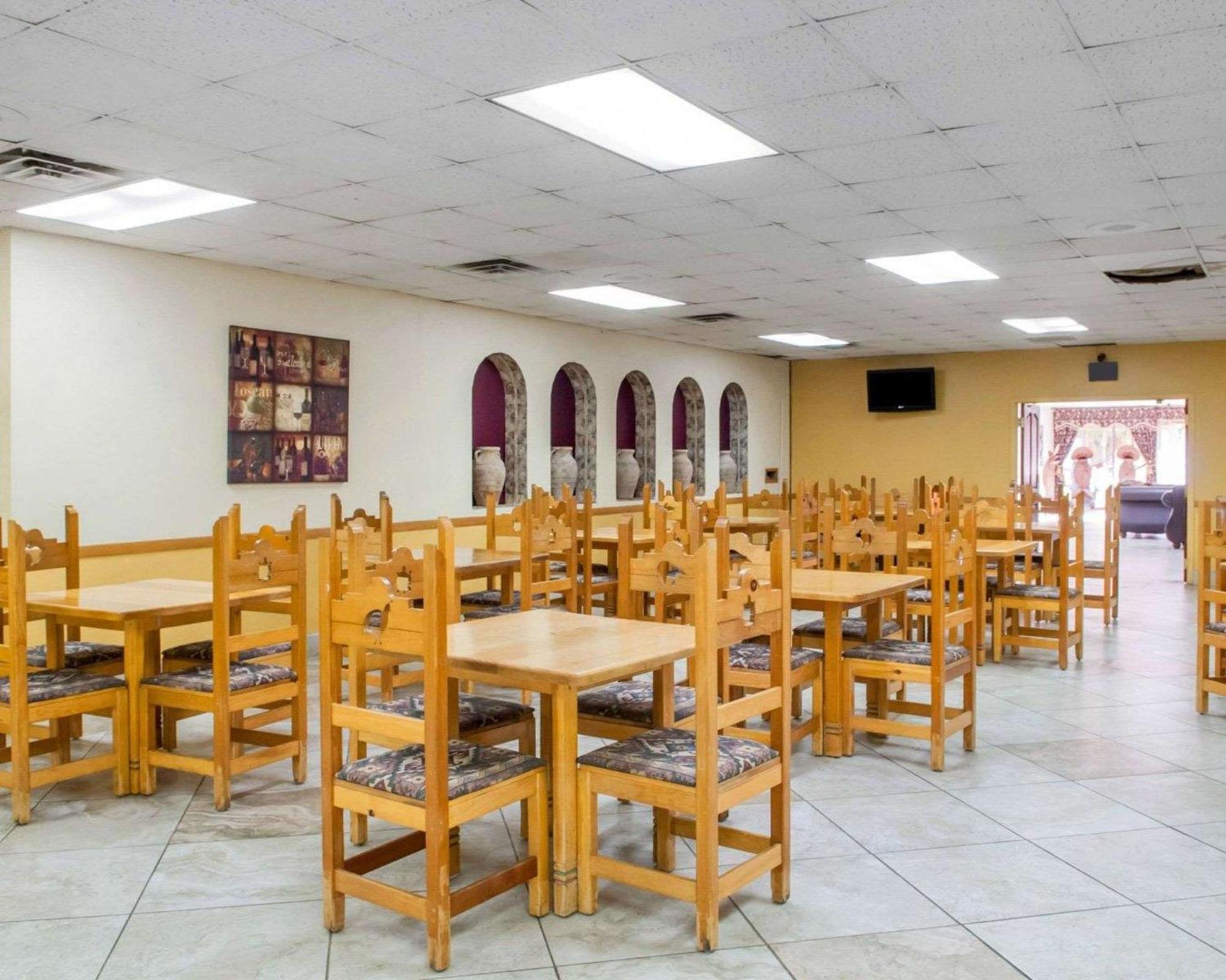 Econo Lodge Carlsbad Caverns Area 외부 사진
